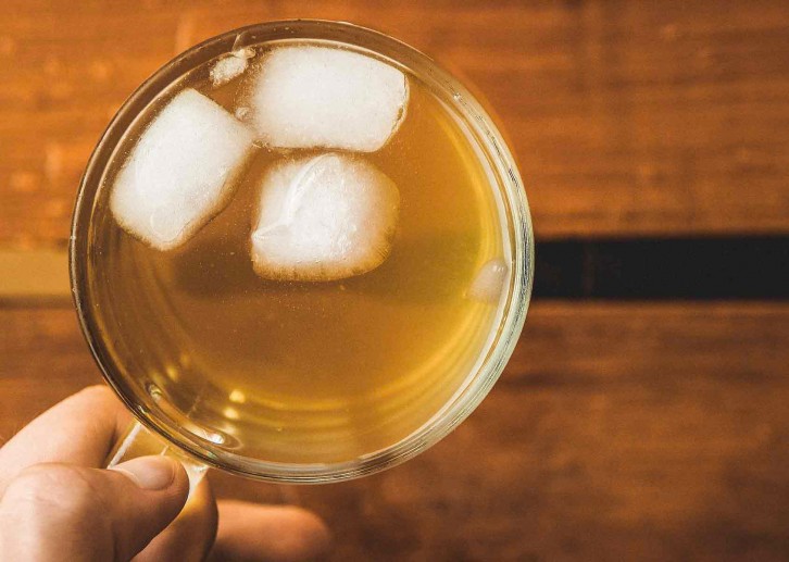 La recette pratique du thé infusé à froid